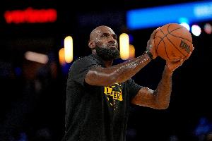 Skip:看来LBJ最多能拿到的就是勇士的1500万 浓眉来不来他都会签