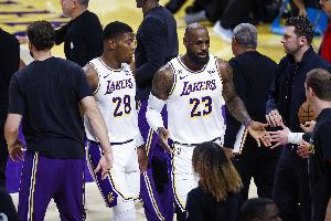 劲球直播-足球赛事直播-篮球赛事直播-NBA|CBA|英超直播