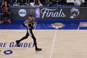 蜘蛛直播-蜘蛛直播nba高清无插件_蜘蛛直播nba免费高清现场转播