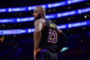 詹姆斯:赛季结束后以为生涯画上句号了 但我依然热爱这项运动