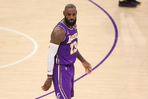 蜘蛛直播_蜘蛛免费NBA在线直播_蜘蛛足球无插件高清观看