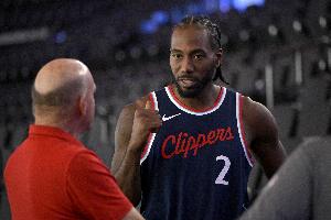 TA记者:快船无权向NBA上诉 球员工会本可寻求仲裁但已接受决定