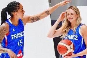 蜘蛛直播-专业体育直播_五大联赛_NBA直播_足球直播