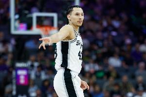 劲球直播-足球赛事直播-篮球赛事直播-NBA|CBA|英超直播