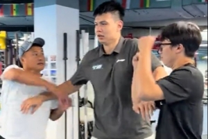 名场面再次演绎!许钟豪晒训练视频:你们不要再打了