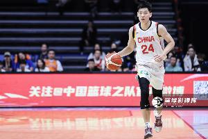 关键时刻违体犯规!崔永熙替补4中2仅拿4分3篮板 3次失误
