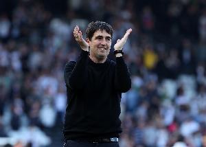 伊劳拉首战旧主!近7次对决利物浦6胜伯恩茅斯,但上场被读秒绝杀
