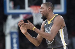 蜘蛛直播_蜘蛛免费NBA在线直播_蜘蛛足球无插件高清观看