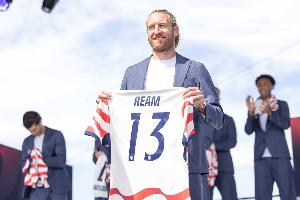 16载国脚生涯落幕!ESPN:后卫蒂姆·里姆宣布从美国国家队退役