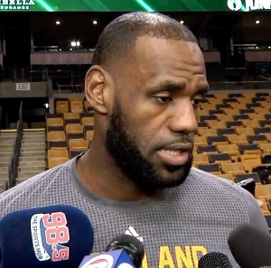 蜘蛛直播-免费无插件直播在线观看_蜘蛛直播nba免费高清现场直播