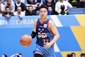 媒体人:升降级让每场比赛寸土必争 天津输四川相当于输1场抵2场