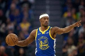 科尔:新赛季的任务就是在巴特勒回来之前打好最坚实的基础
