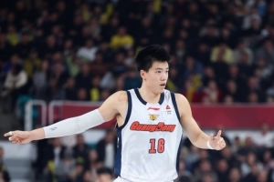 可圈可点!焦泊乔首节5中3贡献7分1帽 三分1中1